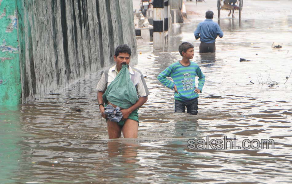 visakhapatnam rain photos7