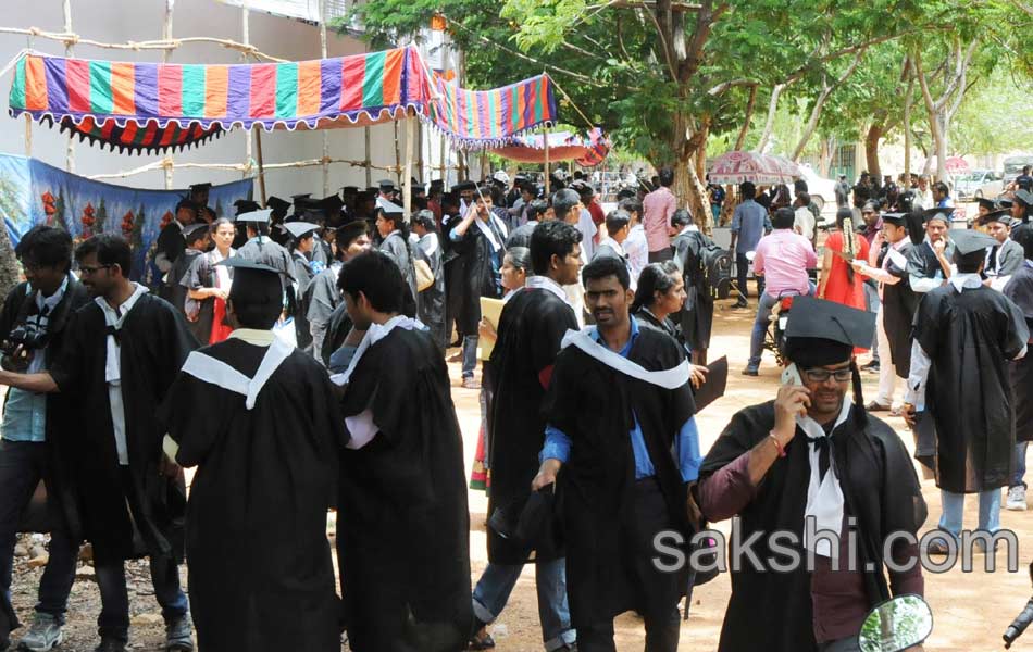 sv university convocation held in a grand manner17