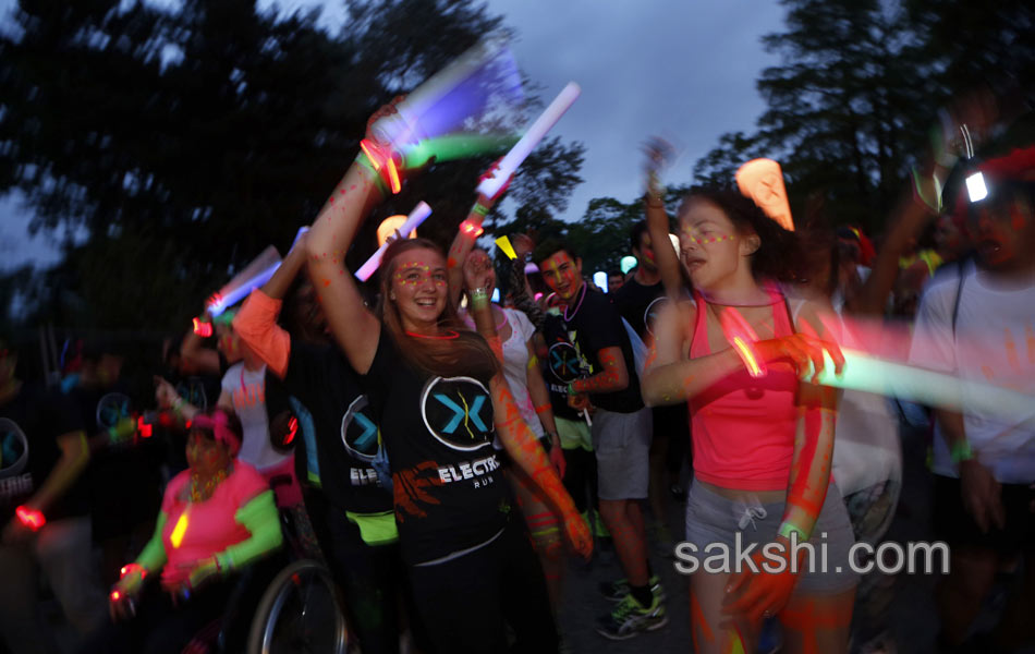 Electric run in paris - Sakshi7