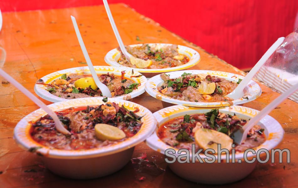 haleem in hyderabad pista house - Sakshi1