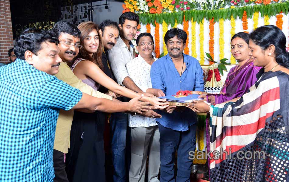 Varun Tej Lofer Movie Launch Stills1