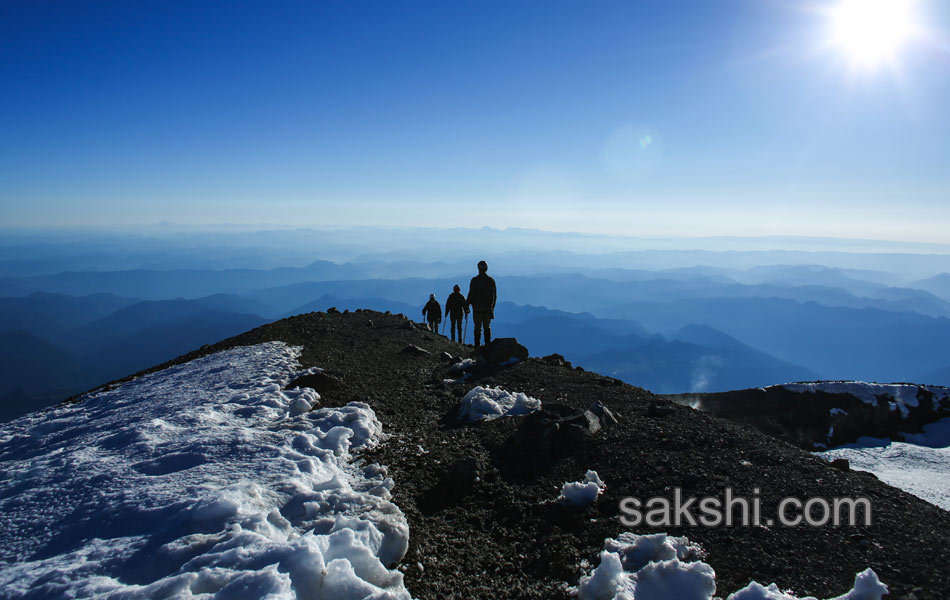 Climbing Mount Rainier6