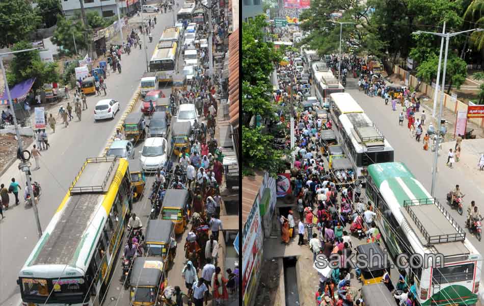 Traffic jam in AP telangana during godavari puskaras14