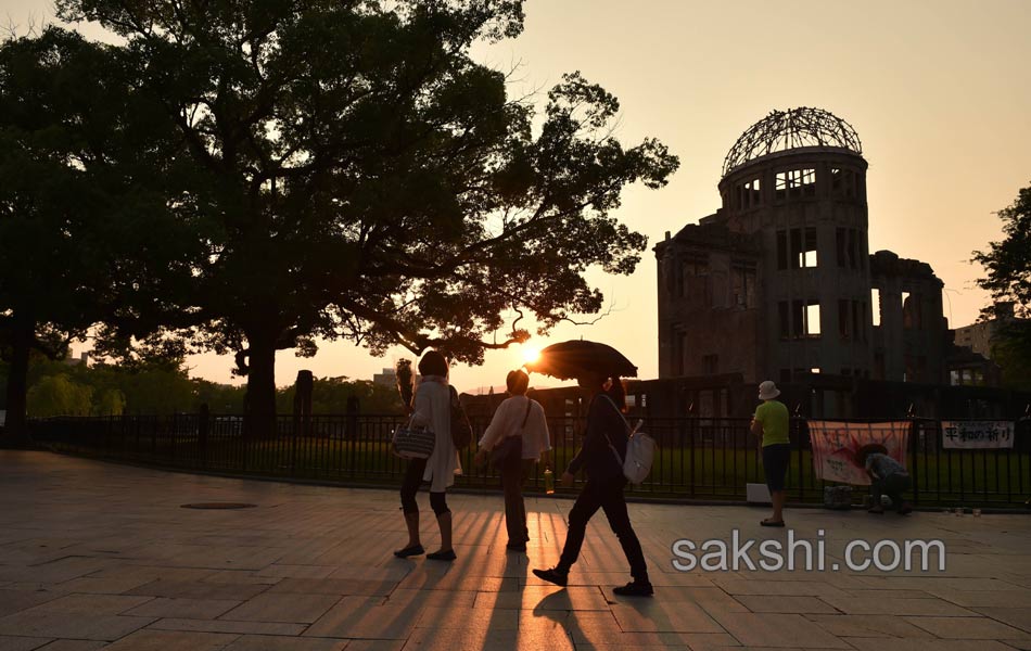 Hiroshima Peace Memorial Park in western7