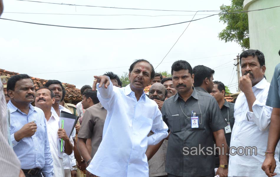 KCR to tour in medak district - Sakshi4