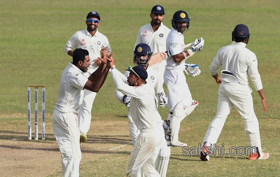 fourth day srilanka and india test match - Sakshi5