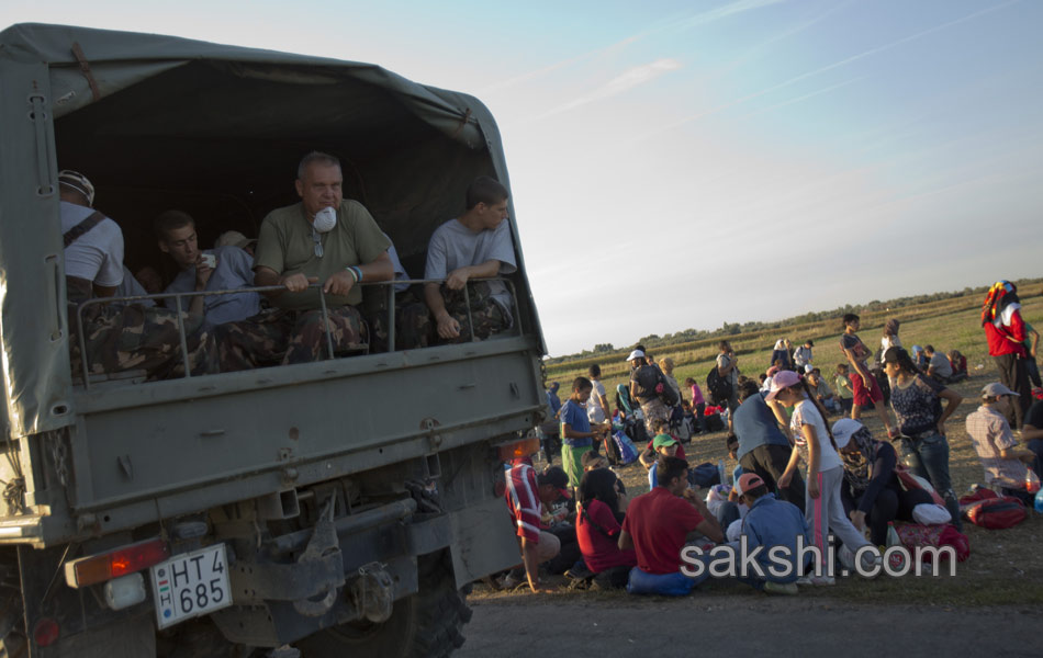 Hungary Migrants11