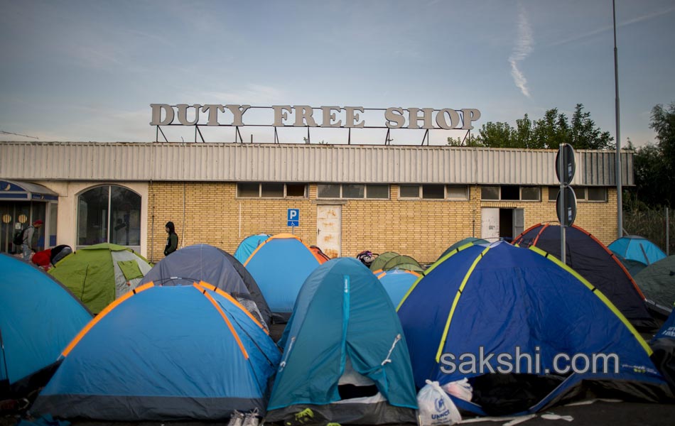 Serbia Hungary Migrants4