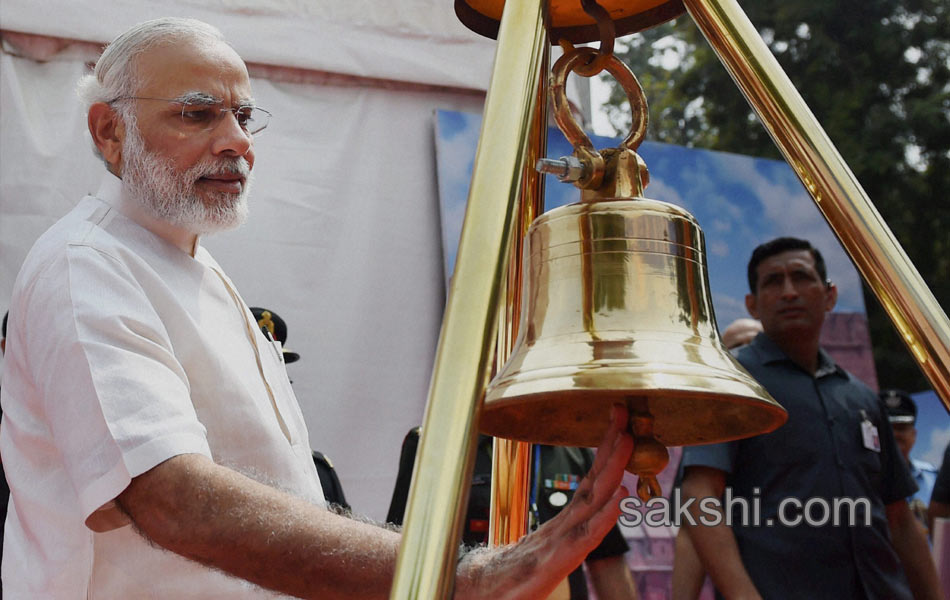 Narendra Modi visit to Shauryanjali - Sakshi4