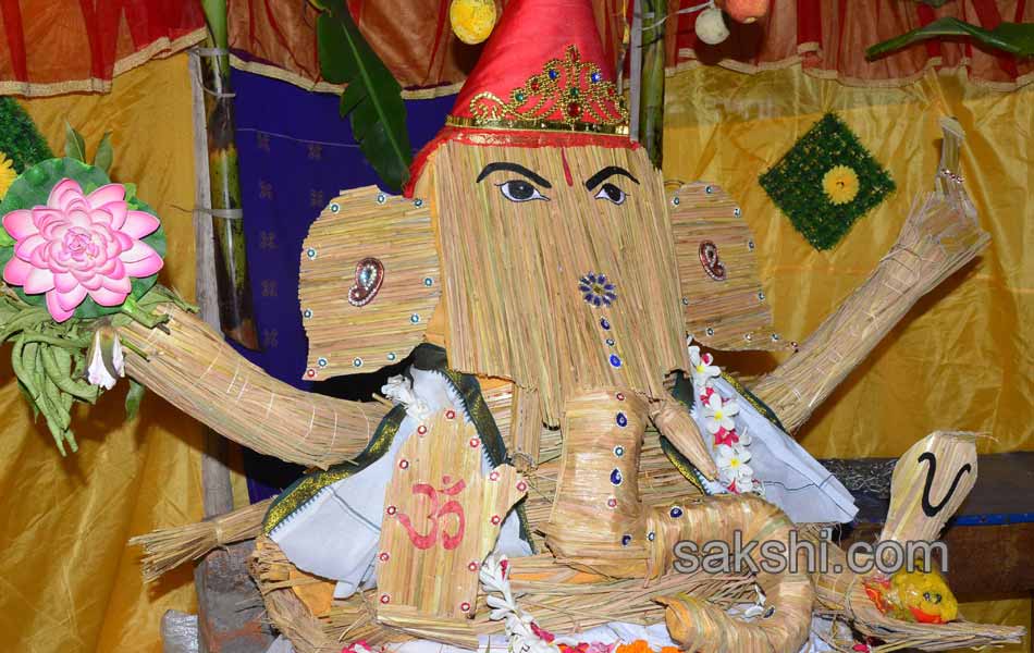 ganesh chaturthi celebrations in khammam district on second day4