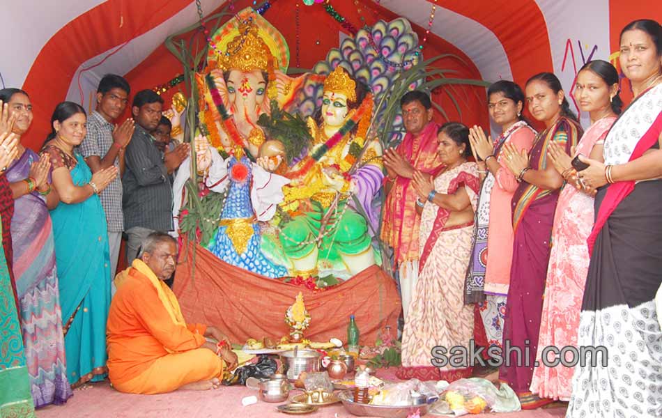 ganesh chaturthi celebrations in nalgonda district on second day - Sakshi5