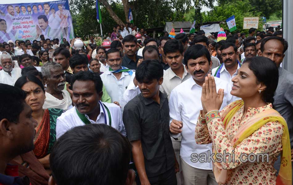 YS Sharmila final day paramarsha yatra - Sakshi14