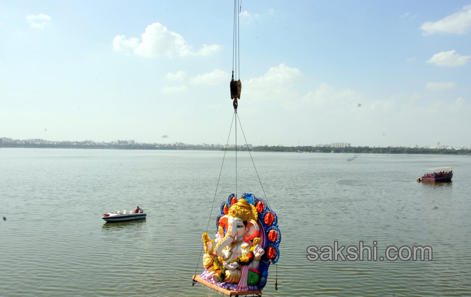 ganesh immersion 2015 hyderabad - Sakshi19