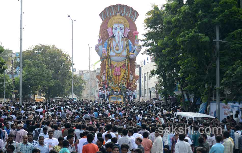 maha ganapathi at lumbini park10