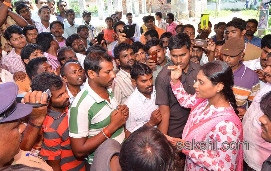 YS sharmila paramarsha yatra in nizamabad district3