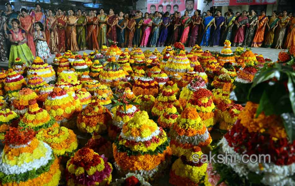 Bathukamma Celebrations in hyderabad - Sakshi15