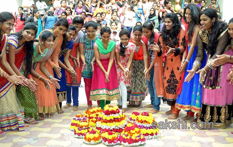 Bathukamma celebrations in hyderabad - Sakshi4