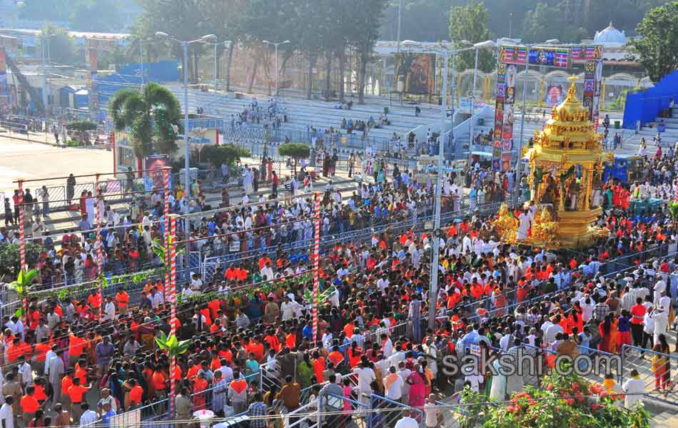 Navratri brahmotsava in tirumala10