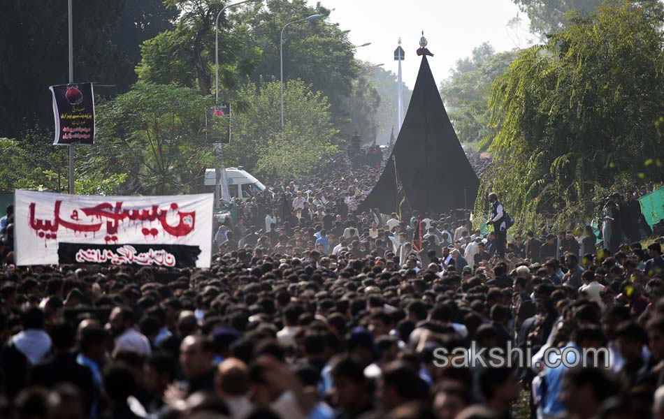 Pakistani Muharram7