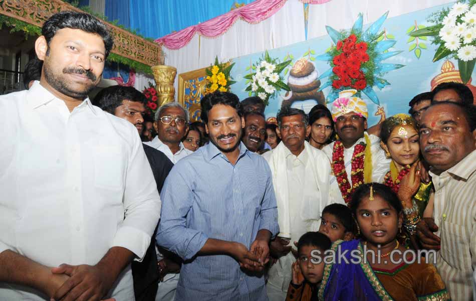 YS Jagan tour in YSR district - Sakshi16