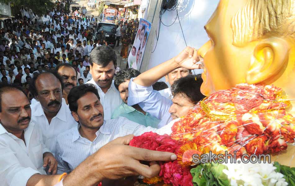 YS Jagan Mohan Reddy Rythu Bharosa Yatra In atp - Sakshi22