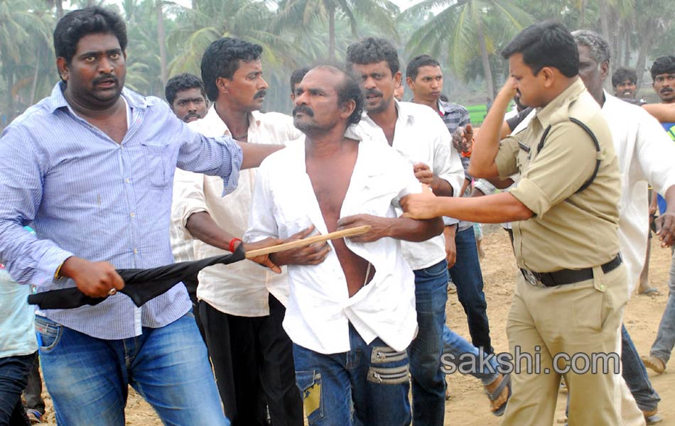 andhra pradesh high tension in tunduru3