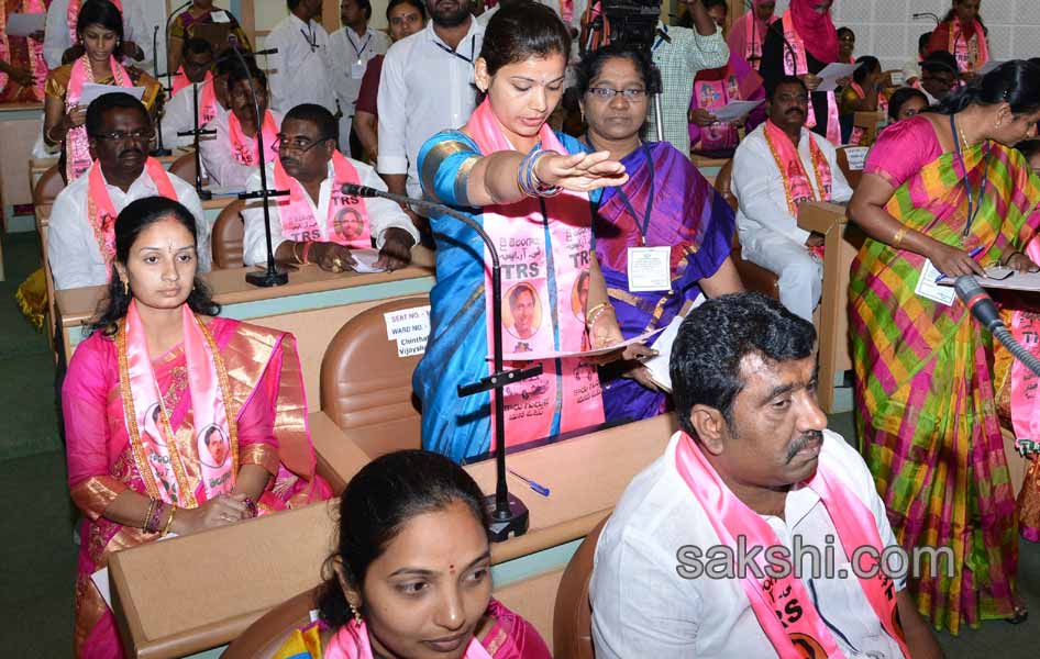 TRS leader B Rammohan elected GHMC Mayor17