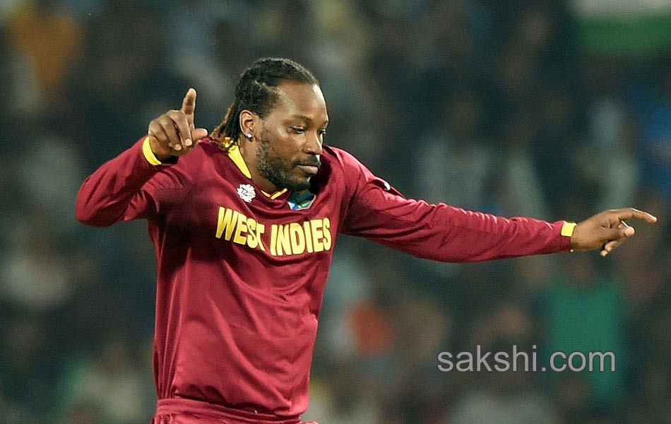 west indies moves in to semi final14