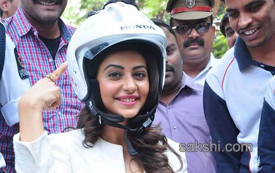 Rakul Preet Singh at Traffic Training Institute8