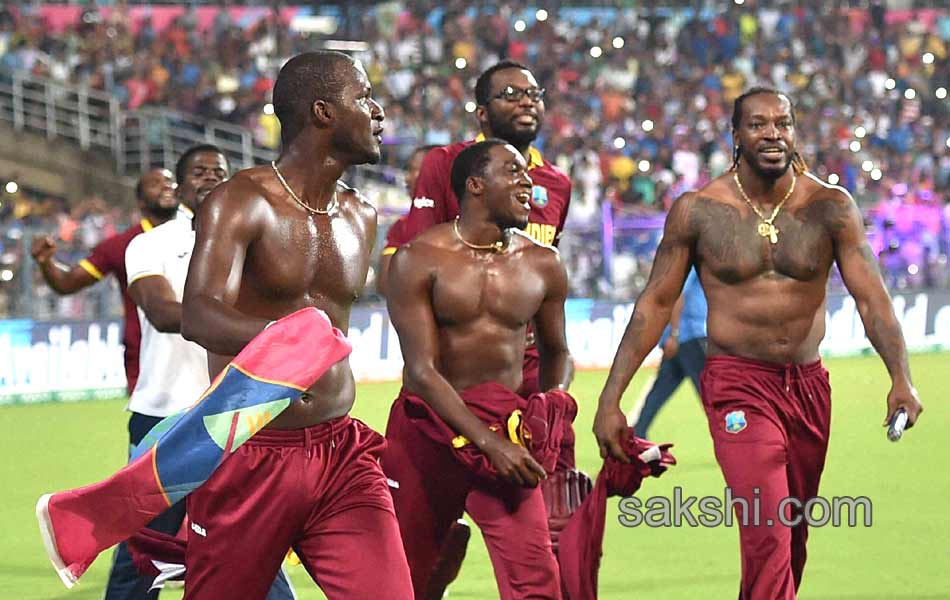 West Indies win World T20 final as Carlos Brathwaite sinks England8