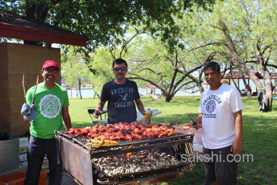 vanabhojanalu by telangana peoples association of dallas - Sakshi1