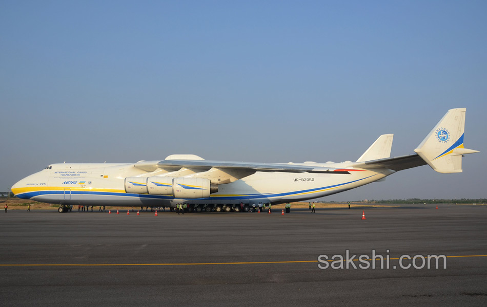 worlds largest cargo aircraft1