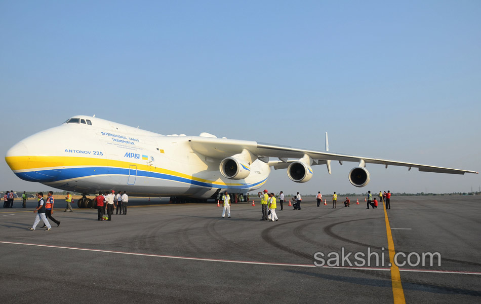 worlds largest cargo aircraft3