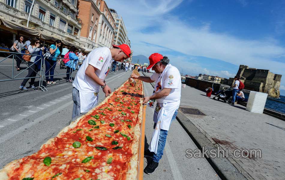 Italy Longest Pizza10