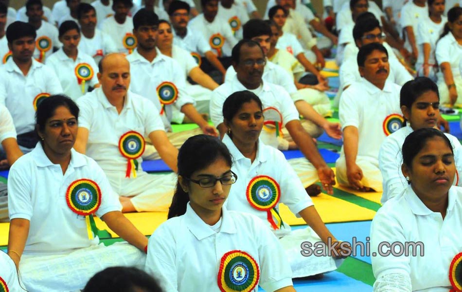 international yoga day celebrated in telugu states16