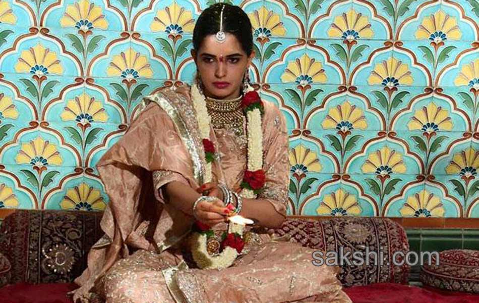 King  Yaduveer Ties Knot with Rajasthan Royalty at Mysore Palace7