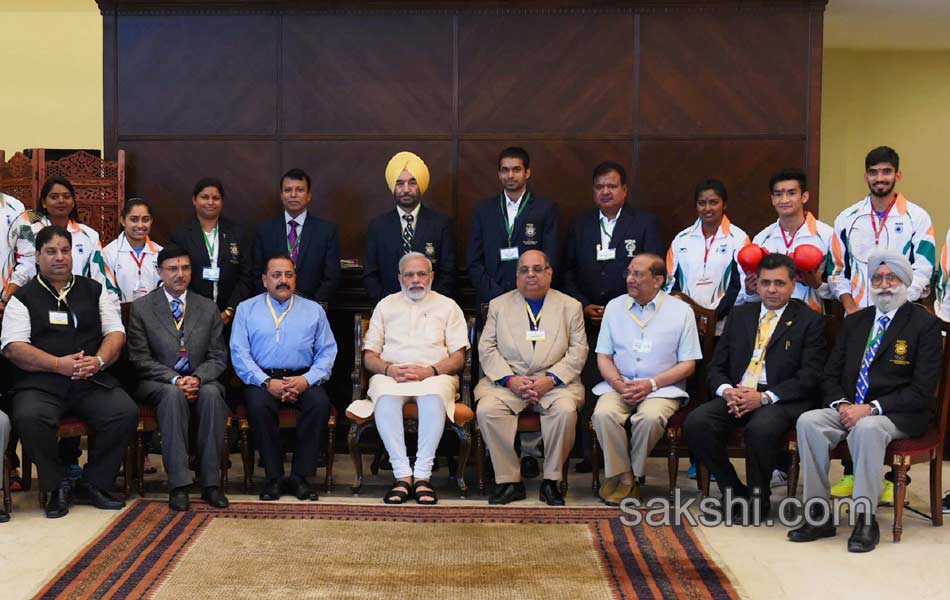 Rio Olympics 2016 Narendra Modi gives send off to Indian contingents - Sakshi19