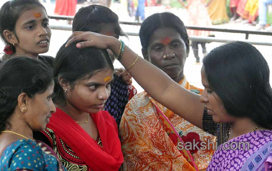 Bonalu Celebrations In Golkonda13