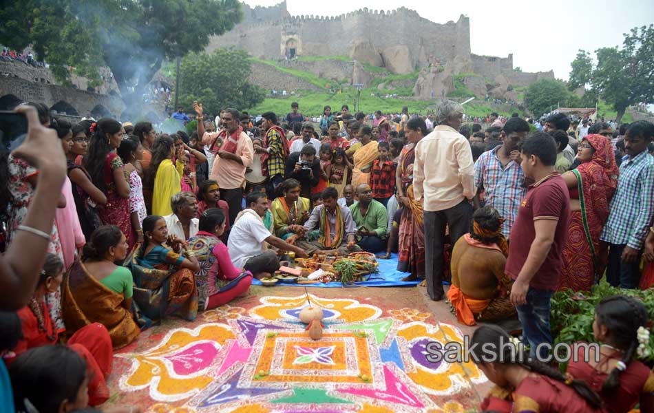 SriJagdambika Ammavari Bonalu celebrations in Golconda Fort5