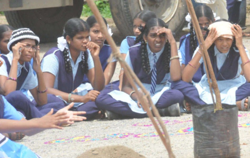 suffering students in haritha haram program1