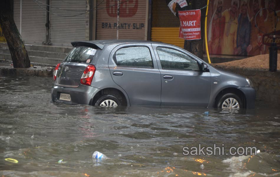 heavy rain in hyderabad - Sakshi16