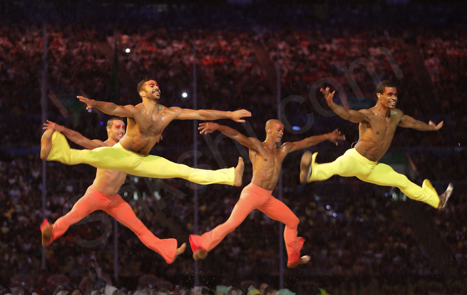 Rio Olympics Closing Ceremony12