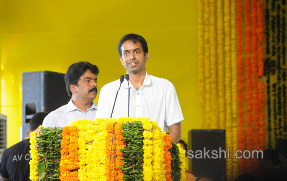 grand welcome to pv sindhu gopichand in ap4