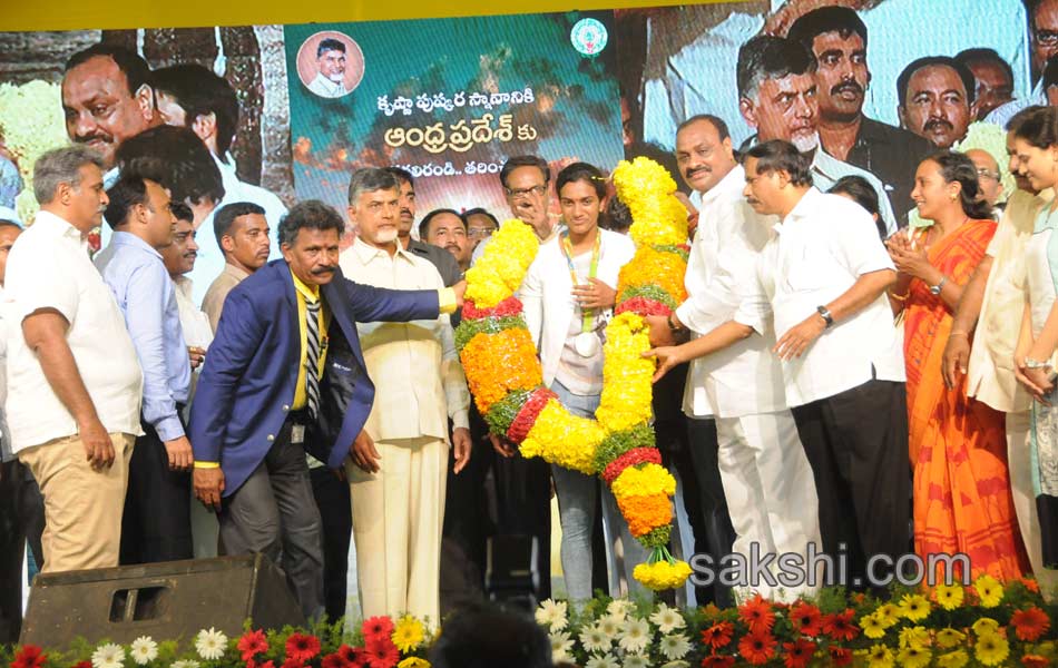 grand welcome to pv sindhu gopichand in ap6