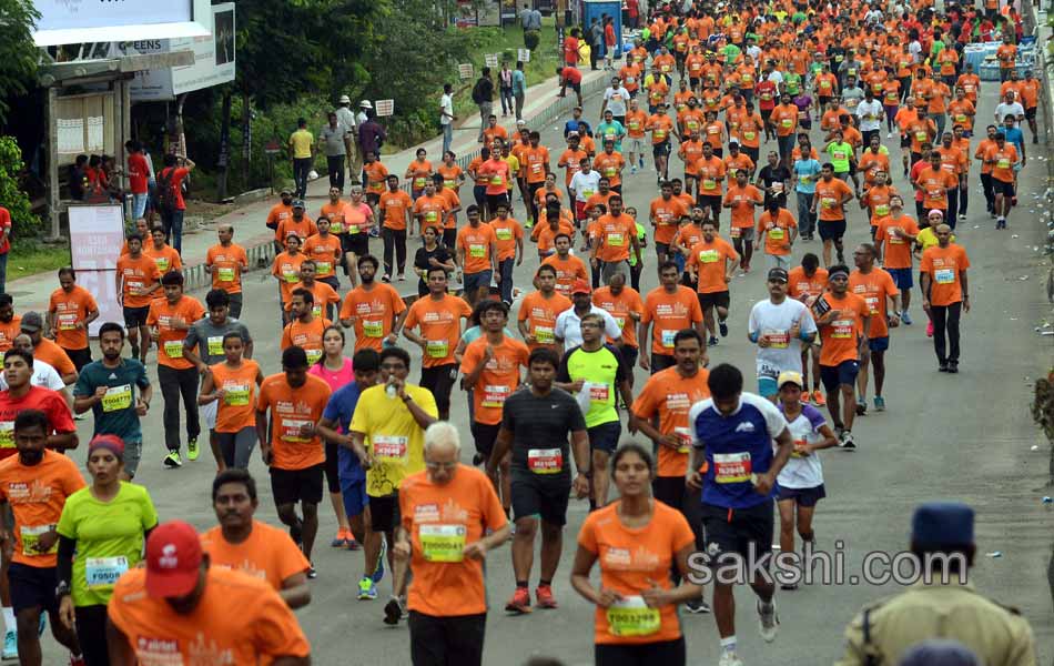 Hyderabad Marathon10