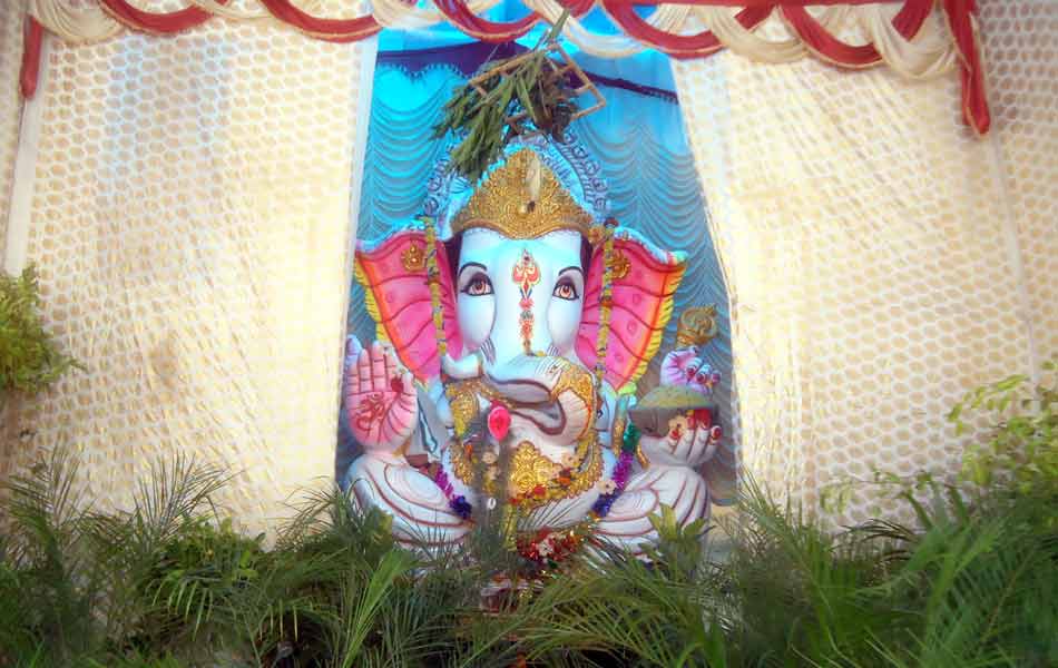 ganesh statues8