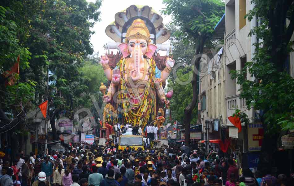 khairatabad ganesh nimajjanam13