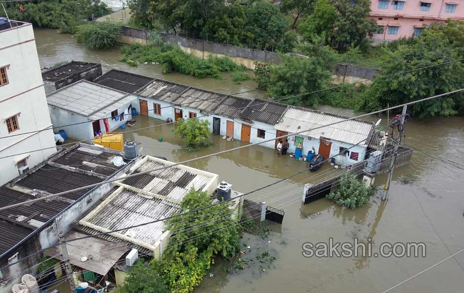 huge rains in Hyderabad - Sakshi12