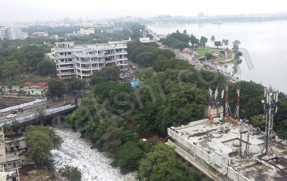 huge rains in Hyderabd - Sakshi23