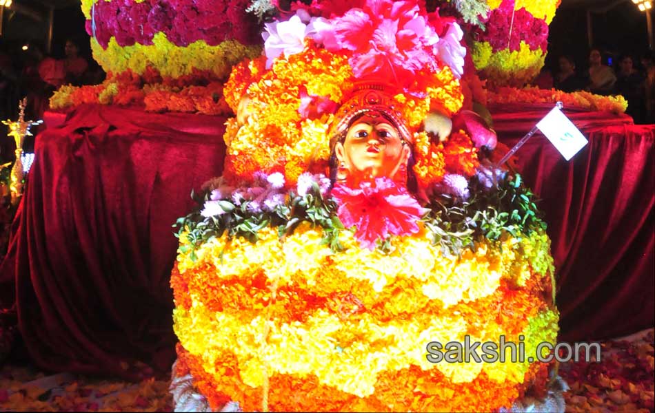 bathukamma festival in Jalavihar6